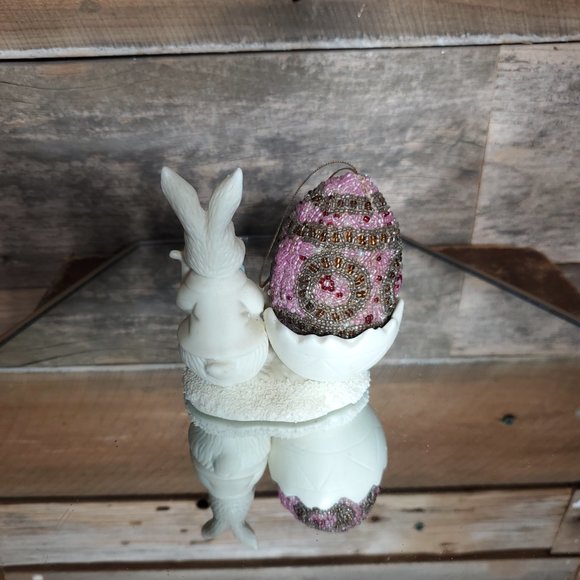 Porcelain Bisque Easter Bunny Egg cup with Beaded Egg Ornament - Picture 5 of 7